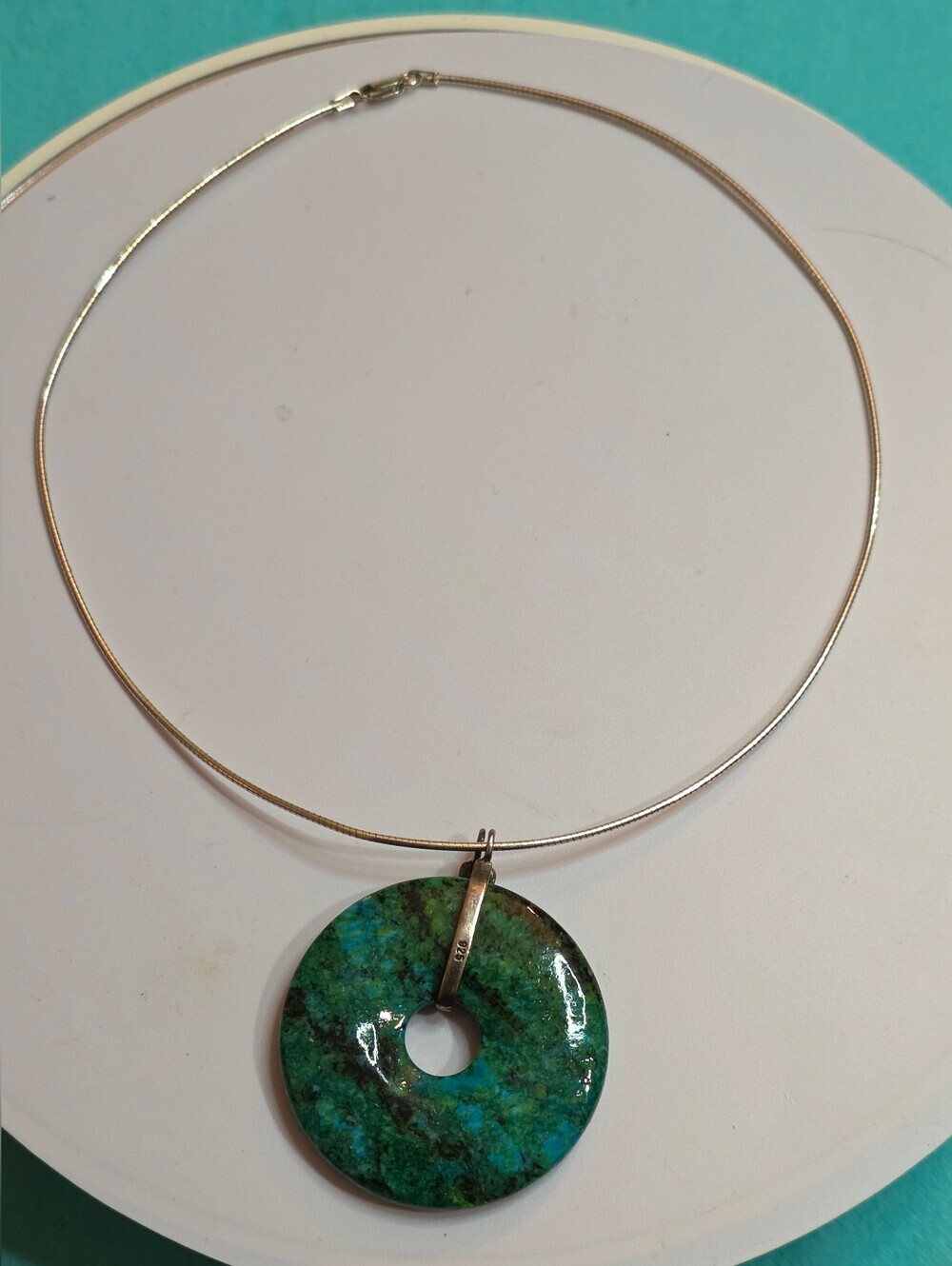 CHRYSOCOLLA STERLING SILVER PENDANT ON A Sterling silver 925 16 In chain.